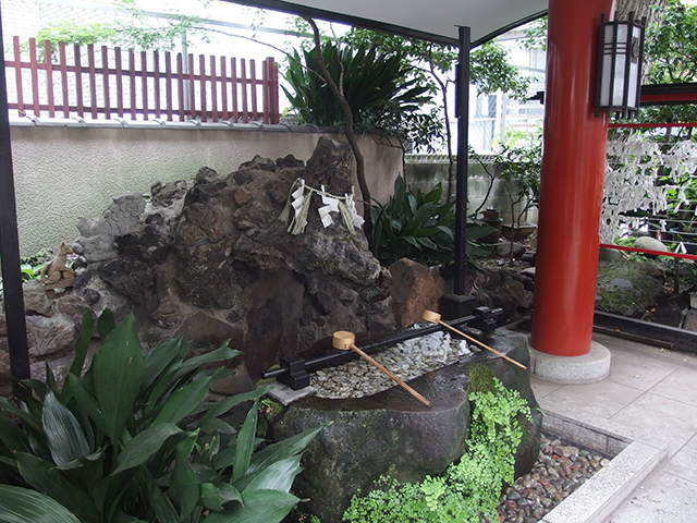 三崎稲荷神社写真