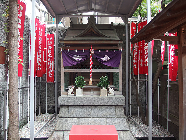 西町太郎稲荷神社写真