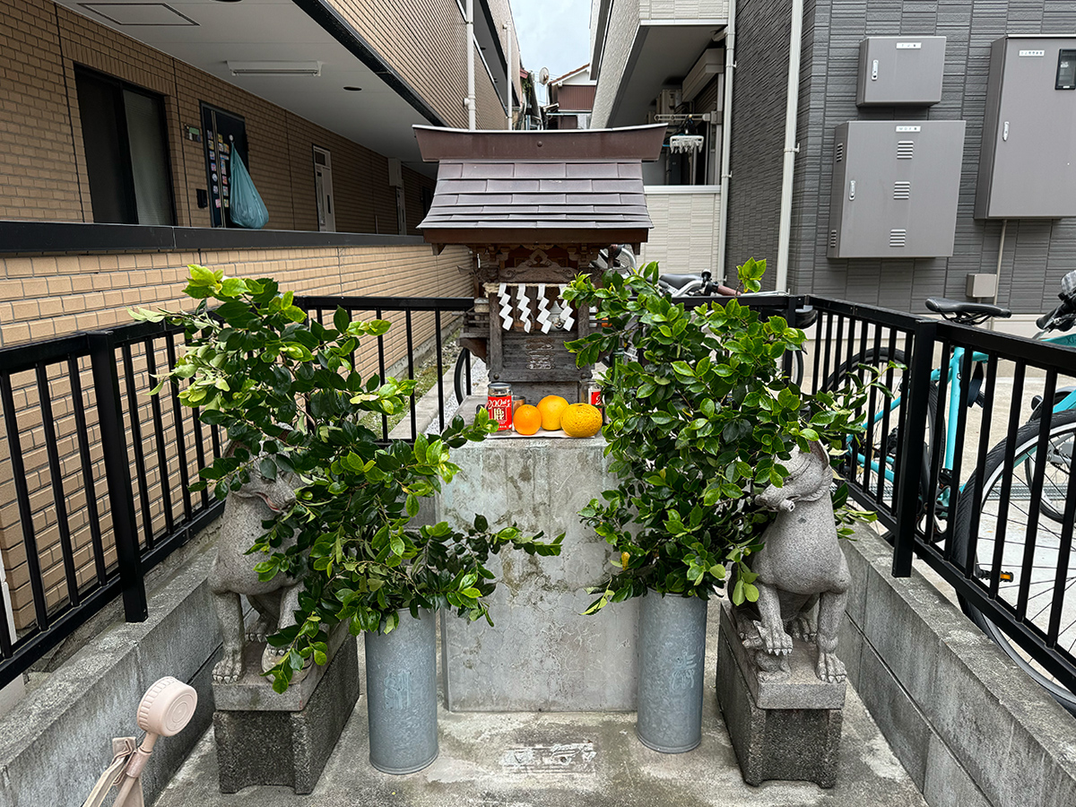 稲荷神社（横浜市鶴見区仲通）