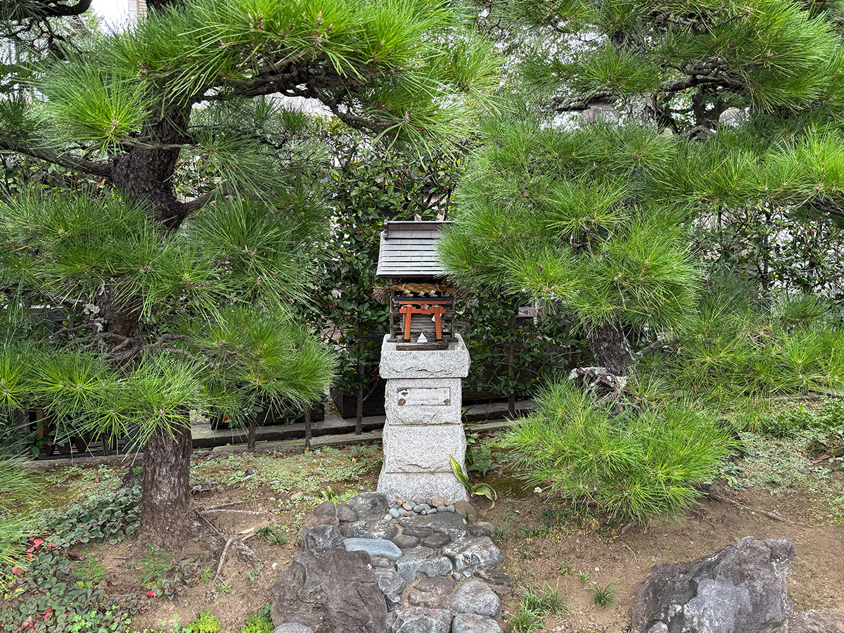 智光院稲荷大明神（杉並区松ノ木）