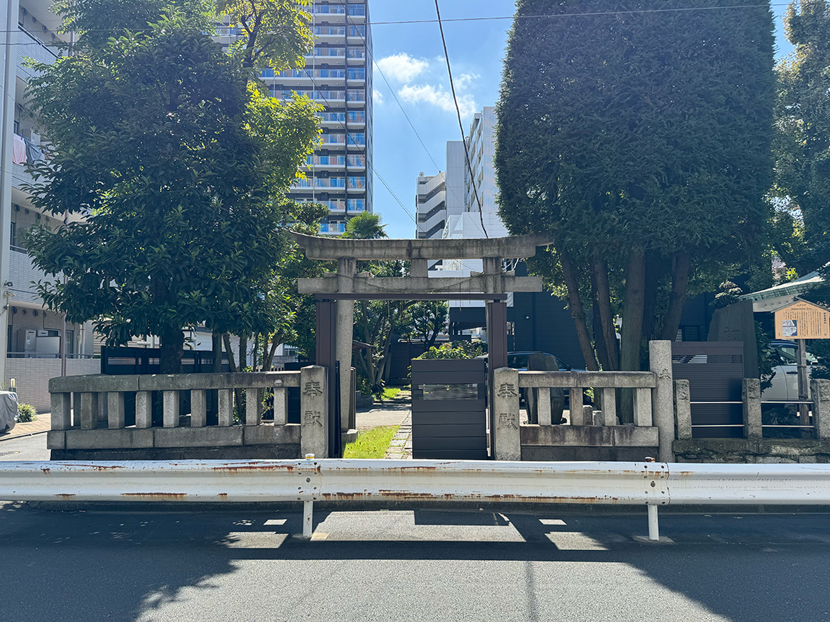 初音森神社（墨田区千歳）