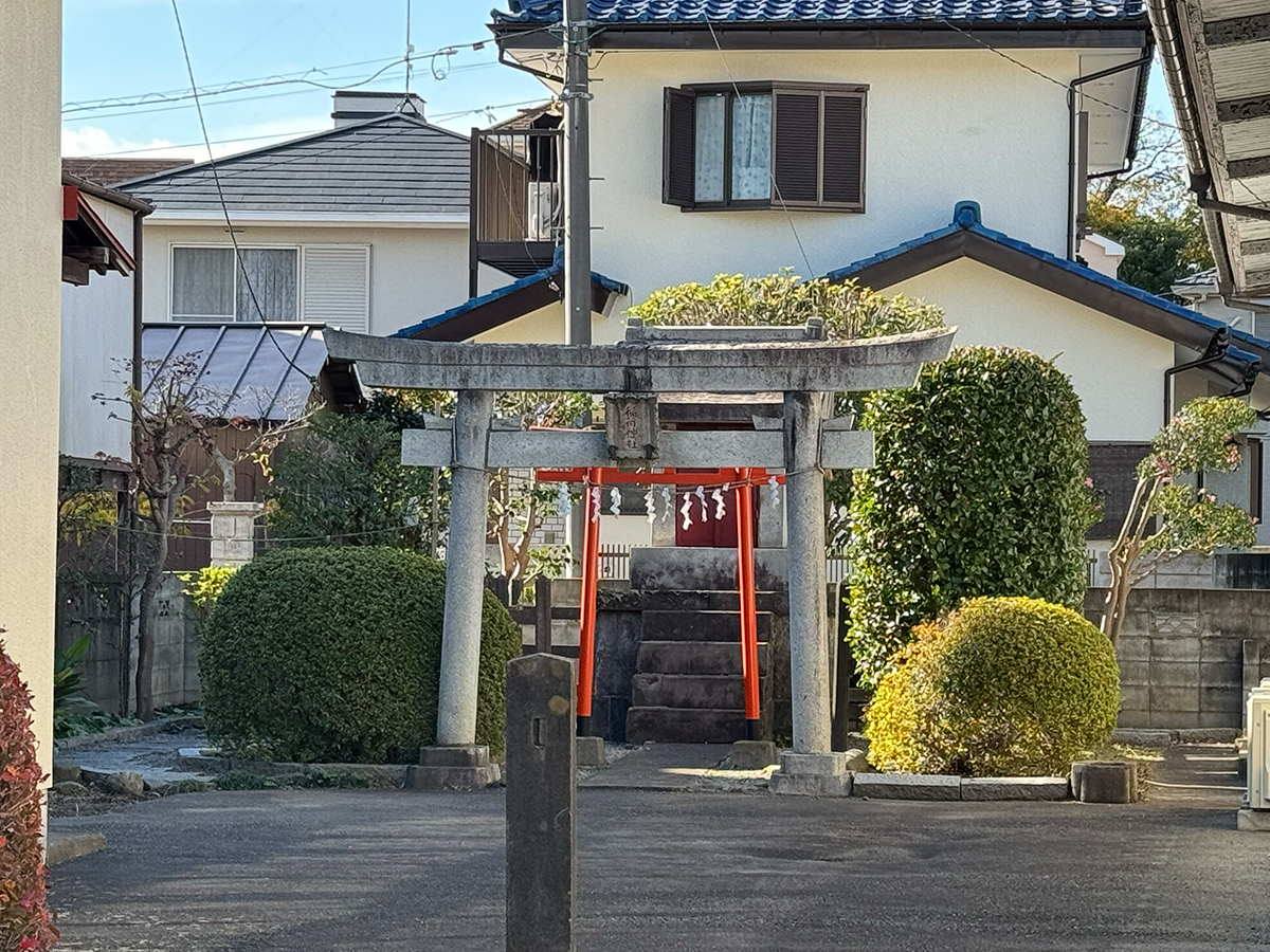 御殿稲荷神社（府中市本町）