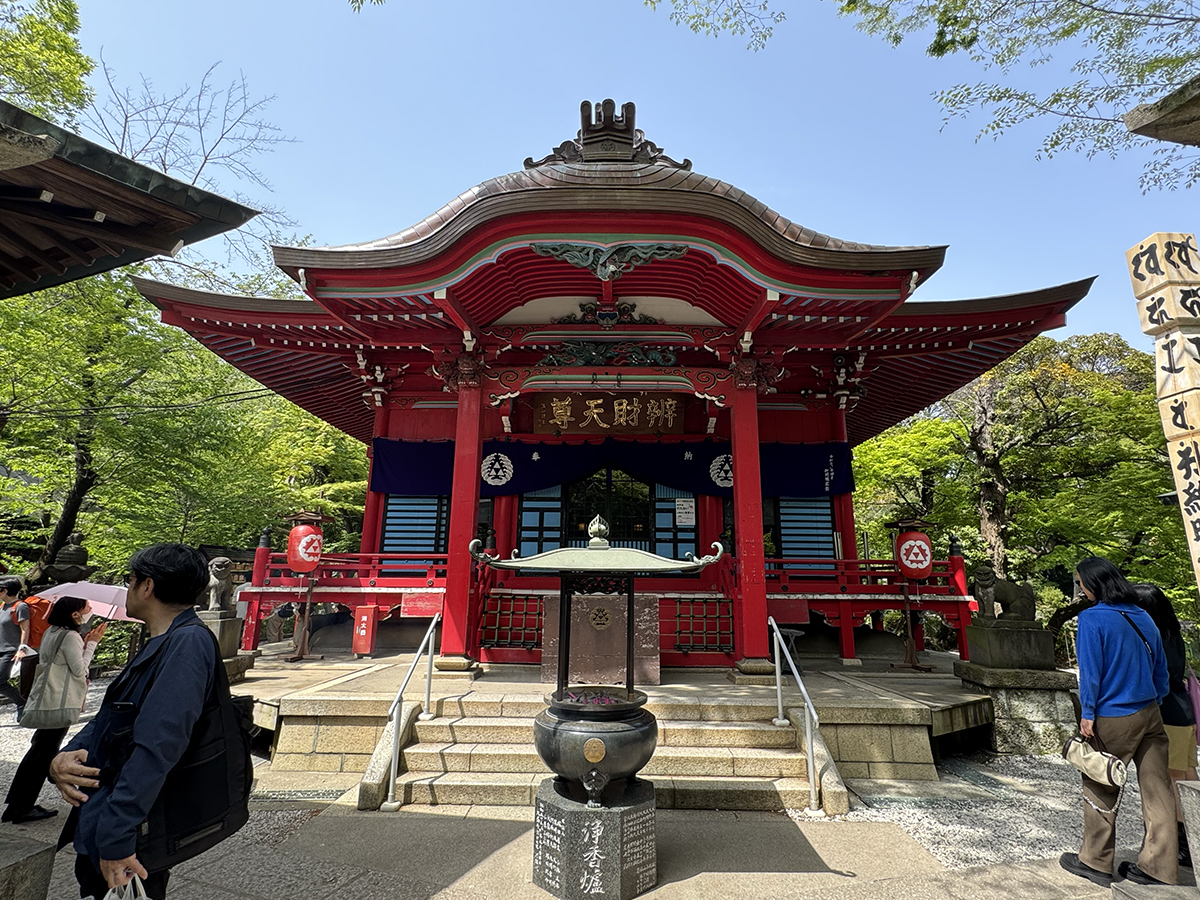 井の頭弁財天（三鷹市井の頭）