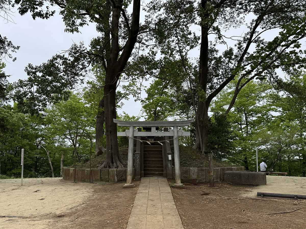 人見浅間神社（府中市若松町）