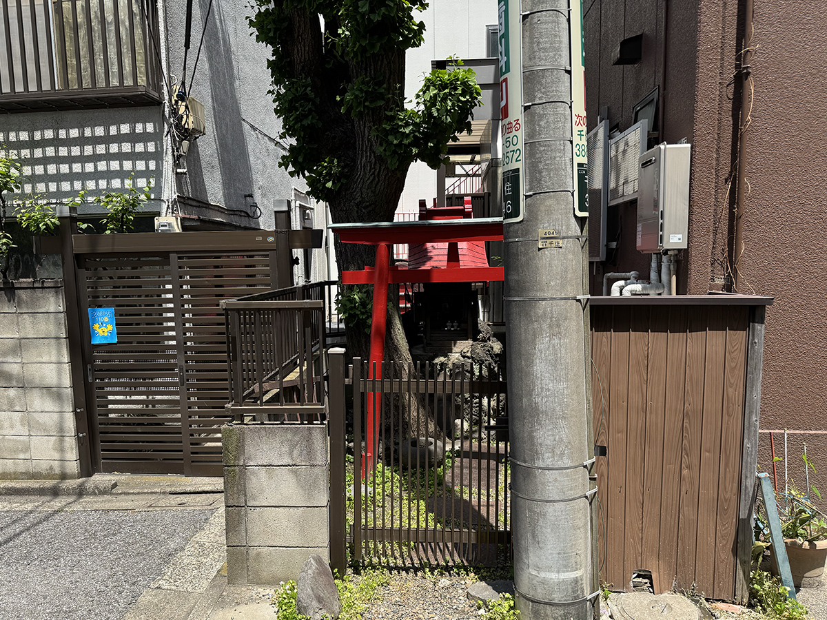 稲荷神社（足立区千住3）