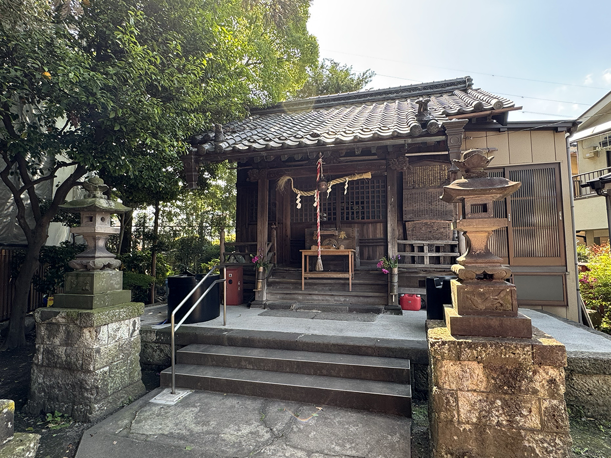 元宿堰稲荷神社（足立区千住桜木）
