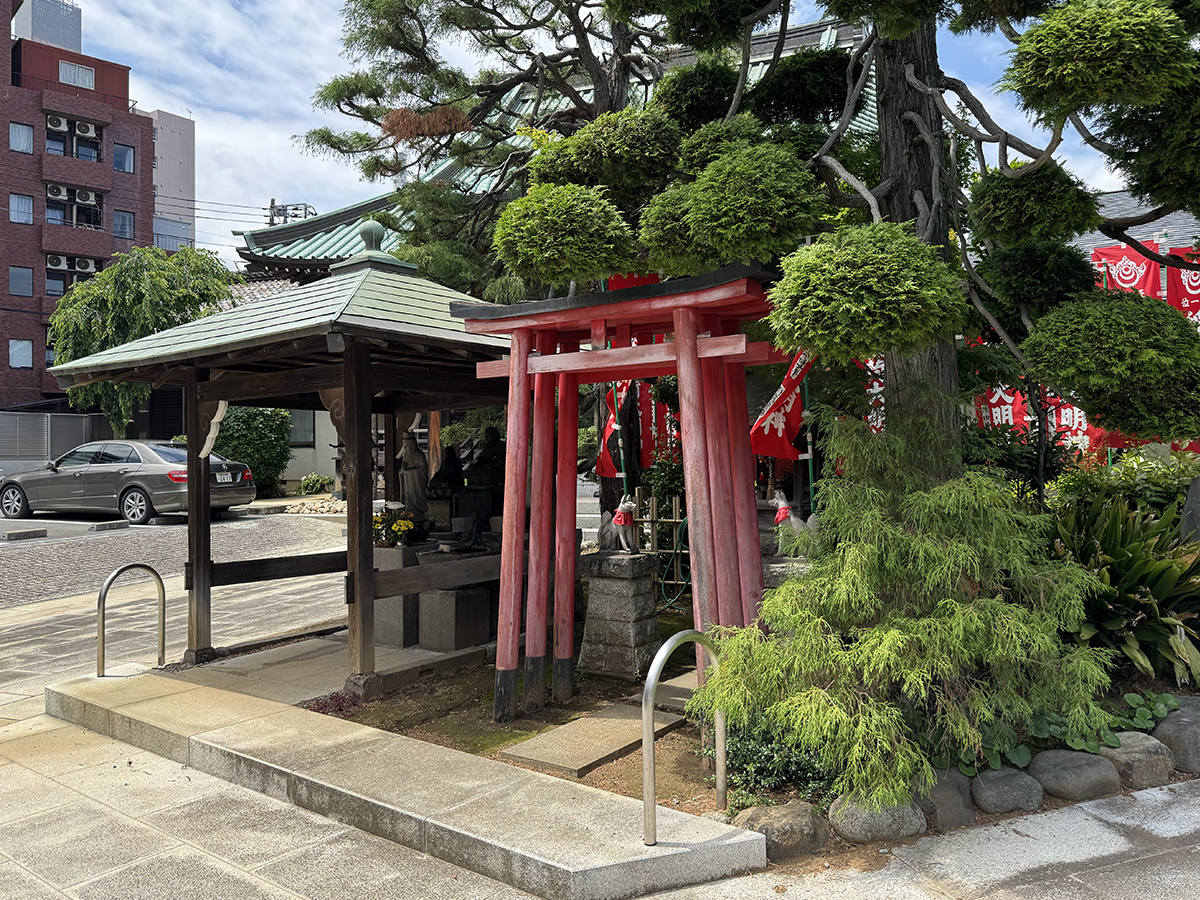 本伝寺稲荷大明神（文京区大塚）