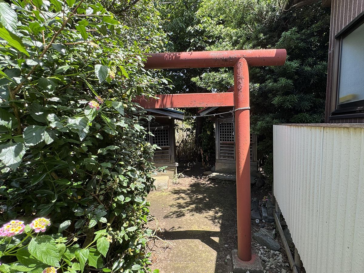 苅田稲荷社（藤沢市本鵠沼）
