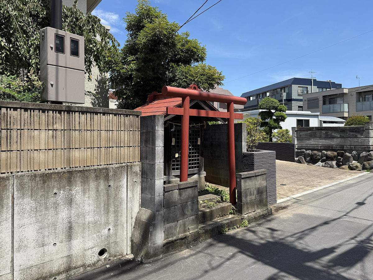 烏森稲荷神社（藤沢市鵠沼神明）